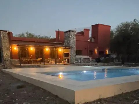 Oportunidad de Inversión, hermosa casa con más de 7 hectáreas