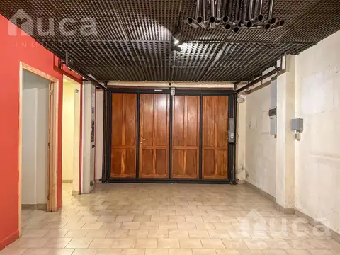 Importante casa de 7 ambientes playroom pileta quincho y garage para 4 autos en venta  en Florida