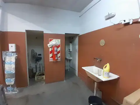 Galpon en Venta 26  mts Fondo