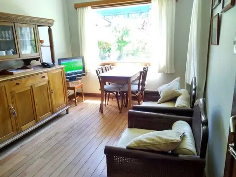 Casa en Alquiler Temporal con 1 cochera