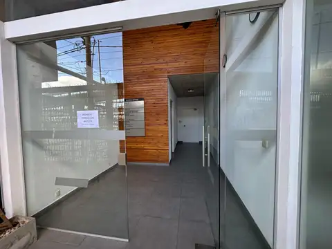 Oficina en Alquiler en Moreno, $ 600.000