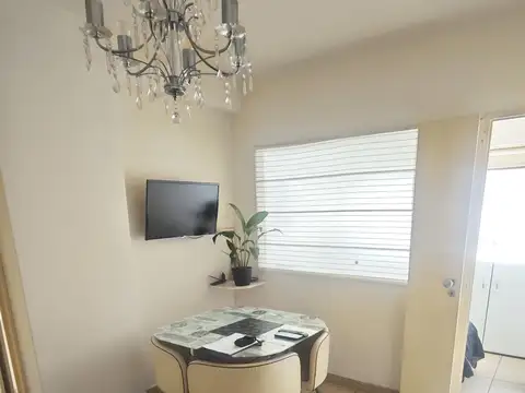 Avenida Rivadavia 14300, Piso 4