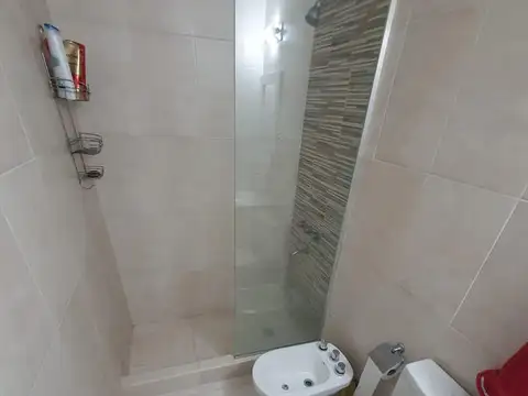 Galpon en Venta en Villa Luzuriaga, USD 59.000