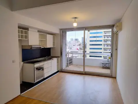 Mendoza 1700, Piso 8