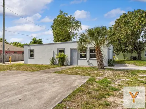 Casa en venta - 2 Dormitorios 2 Baños - Delray Beach