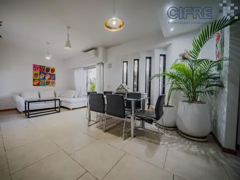 Depto Tipo Casa en Venta al Sureste