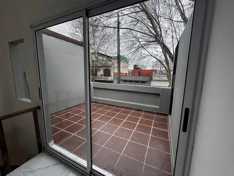 Depto Tipo Casa en Venta 2 años