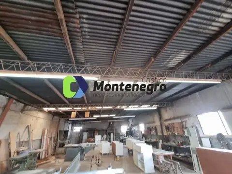 Galpon en Venta en Ezpeleta Este, USD 250.000