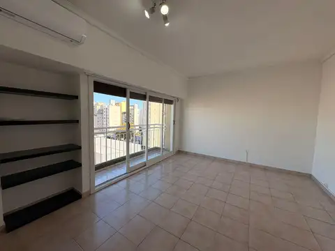 Departamento en Alquiler en Lanus Oeste, $ 490.000