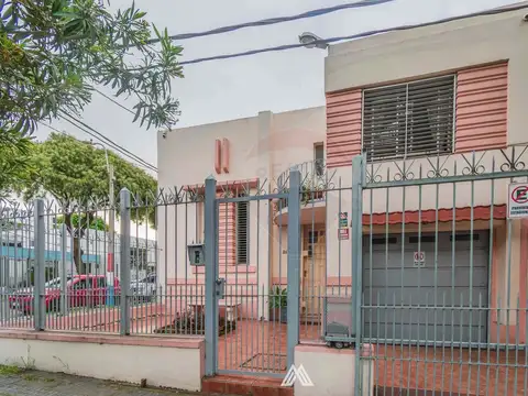 Dr. Luis A. Surraco 2400