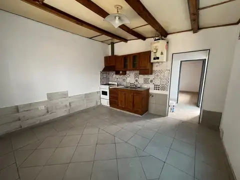 Depto. 1 dorm con cochera a cuadras de Paso de Los Andes