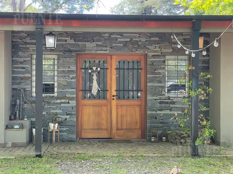 Casa en Venta con 4 cocheras