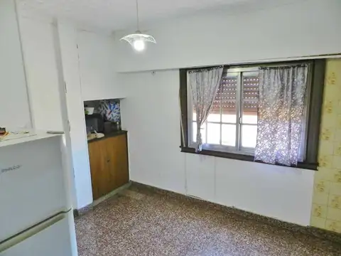 Depto Tipo Casa en Venta con 1 cocheras