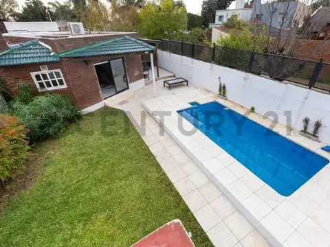 Casa en Venta en Castelar, USD 179.000