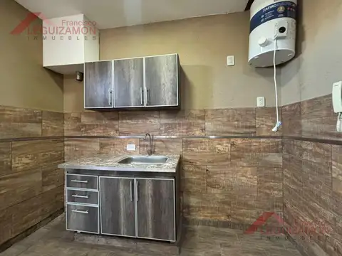 Departamento en Alquiler en Lomas del Mirador, $ 111
