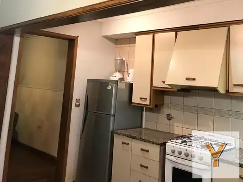 Casa en venta - 4 Dormitorios 3 Baños - 275Mts2 - Dolores