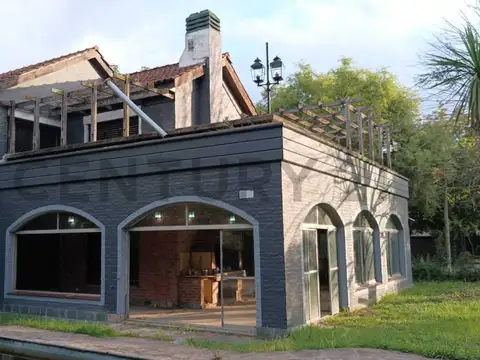 Aconquija 900, Piso 0