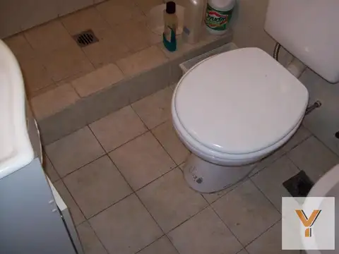 Depto Tipo Casa 4 ambientes con 1 baño