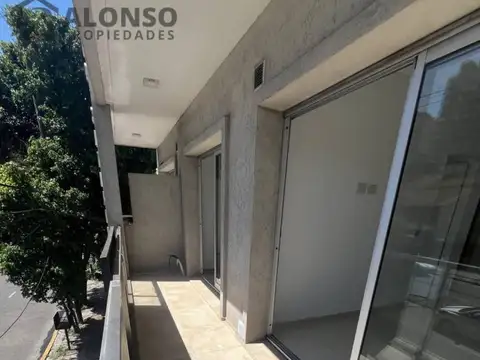 Departamento en Alquiler en Temperley, $ 630.000