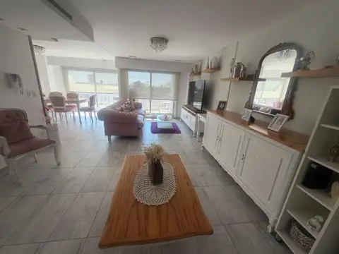 Departamento en Venta en Bernal, USD 380.000