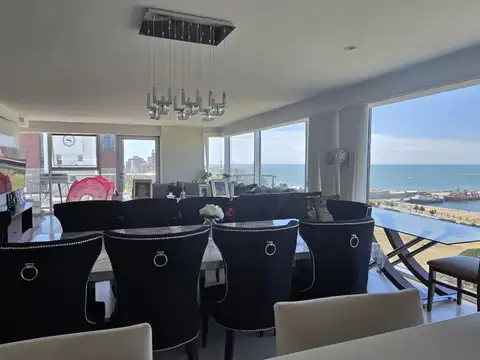 Departamento en Venta de 4 dormitorios