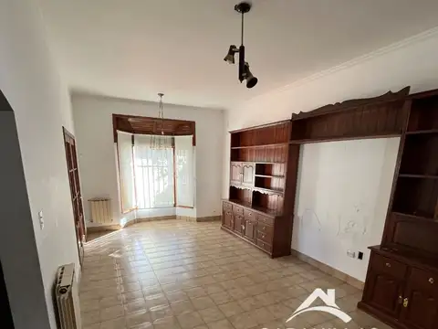 Casa en Venta en Zona Oeste, USD 280.000