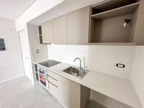 Departamento en Venta en Lisandro De La Torre, USD 160.000