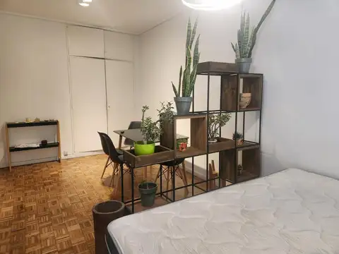 Avenida Libertador 600, Piso 2