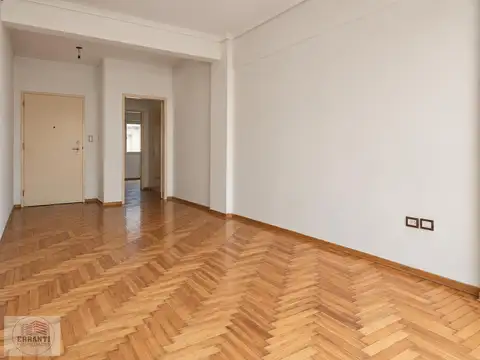 Departamento en Venta en Flores, USD 118.000