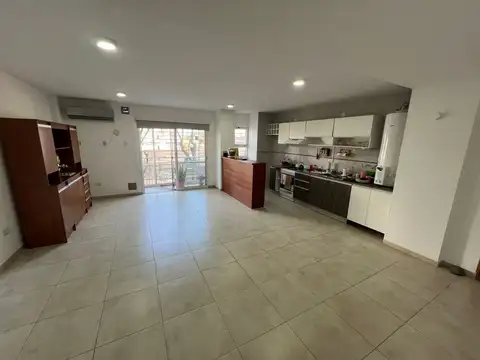 Belgrano 1300, Piso 1