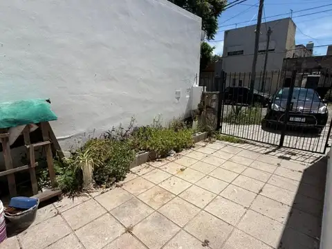 Depto Tipo Casa en Alquiler de 2 dormitorios