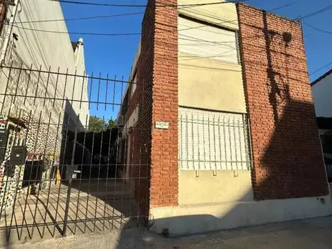 Presidente Manuel Quintana e/ Enriqueta de Piaggio y Marinos de Guaraní