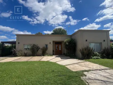 Casa en venta en esquina, Barrio Cerrado San Matías, Escobar