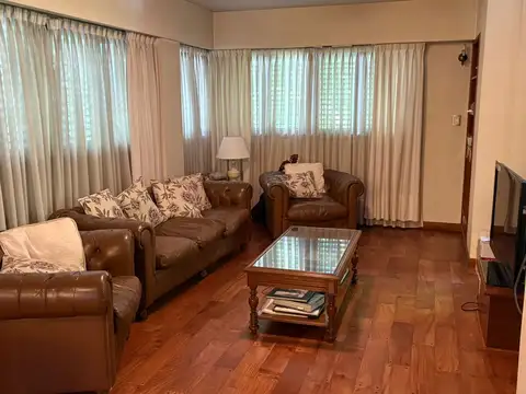 Casa en Alquiler de 3 dormitorios