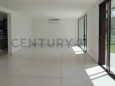 Casa en Venta en San Matias, USD 380.000