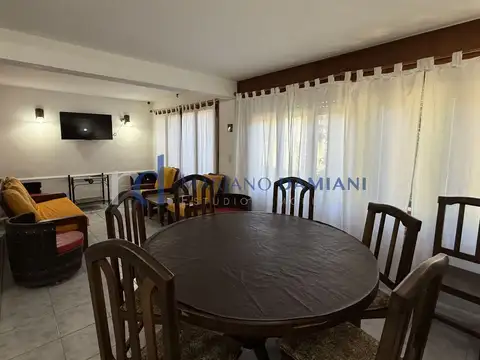 Depto Tipo Casa en Venta de 3 dormitorios