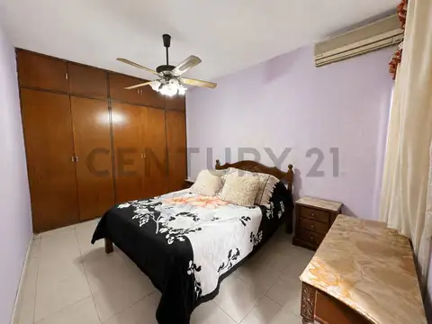 Azul 700, Piso 0