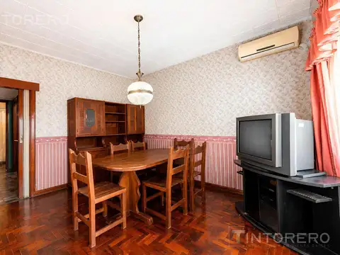 Casa 4 ambientes con 1 baño