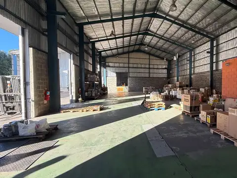 VENTA NAVE INDUSTRIAL - IDEAL LOGISTICA 1900 m²