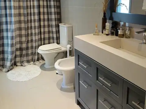 Casa en Venta en Fincas de Iraola II, USD 720.000