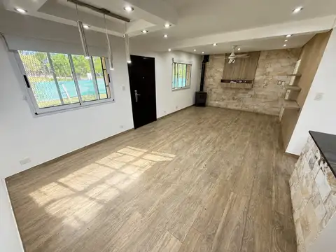 Casa en Venta en Parque Sakura, USD 156.000