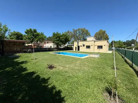 Venta - Casa - Barrio Parque Sakura - Exaltación de la Cruz