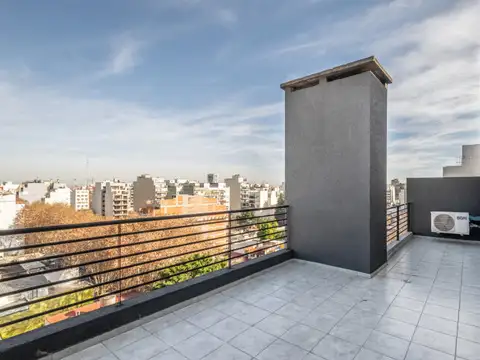 Terrada 1800, Piso 8