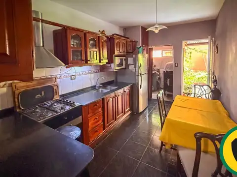 Depto Tipo Casa 4 ambientes con 1 baño