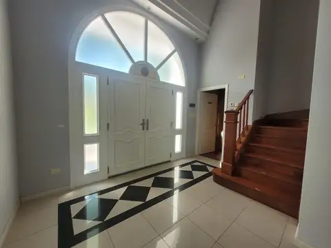 Casa en Venta en Grand Bell, USD 700.000