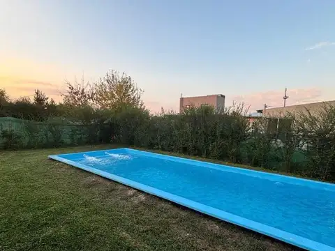Casa 2 ambientes con 1 baño