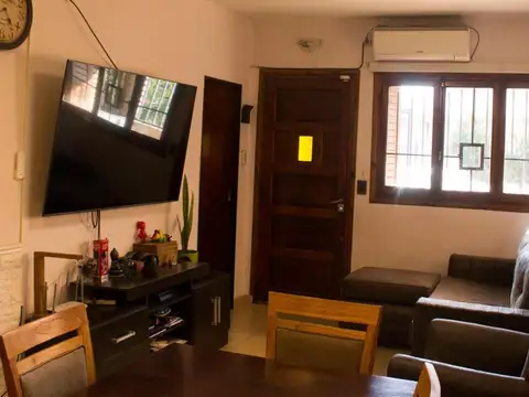 PH en venta - 2 Dormitorios 1 Baño - 157Mts2 - General San Martín