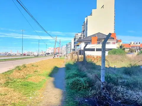 Terreno en Venta en Constitucion, USD 2.500.000