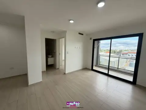 Departamento en Alquiler en Ramos Mejía, $ 750.000