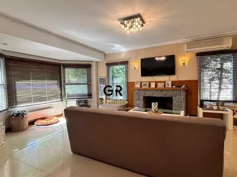 Casa en Venta en Quilmes, USD 499.000